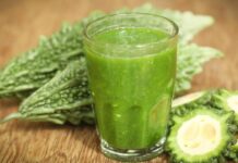 करेले का जूस किडनी के लिए फायदेमंद है या नहीं…जानिए सच करेले का जूस