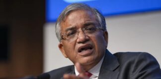 मुख्य चुनाव आयुक्त के खिलाफ महाभियोग प्रस्ताव लाएगा विपक्ष