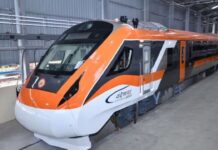 रेलवे बोर्ड ने वंदे भारत ट्रेनों में किया बड़ा सुधार, 7 रूट पर कोच बढ़ाए जाएंगे Vande Bharat Train