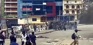 Video: फिल्मी अंदाज में हुई नेपाल के वित्त मंत्री की पिटाई, दौड़ा-दौड़ाकर बरसाए घूसे और लात Nepal Protest