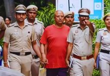 पटियाला हाउस कोर्ट से चैतन्यानंद सरस्वती को बड़ा झटका, 5 दिन की हिरासत में भेजा गया Swami Chaitanyanand Saraswati