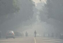 जहरीली हवा में सांस लेने को मजबूर दिल्लीवाली, एनसीआर में भी AQI ने तोड़ा दम