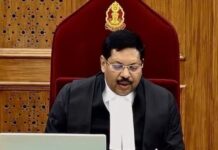 सीजेआई गवई पर उछाला गया जूता, आरोपी बोला- सनातन का अपमान नहीं सहेगा हिंदुस्तान