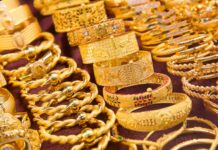 पाकिस्तान में सोने के दाम सुनकर उड़ जाएंगे होश! जानें कितनी चुकानी पड़ती है कीमत gold in Pakistan