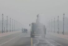 दिल्ली में नहीं सुधर रहे हवा के हालात, लगातार तीसरे दिन सबसे ज्यादा रहा AQI