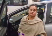 गंदी गालियां, मारने के लिए चप्पल उठाया, किसी घर में रोहिणी जैसी बहन पैदा न हो, रोहिणी आचार्य ने लालू परिवार पर फोड़ा बम