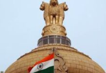 एल्गोरिदम नए एडिटर हैं, डेमोक्रेसी नए विक्टिम हैं Information under the control of AI...Is the democratic character of the Internet ending?