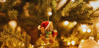 X-Mas का असली मतलब क्या है? क्रिसमस में ‘X’ लगाने की सदियों पुरानी वजह जो आपको हैरान कर देगी Christmas