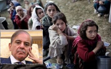 पाकिस्तान की कमर तोड़ रहा कर्ज! हर पाकिस्तानी पर 3.33 लाख रुपये का अनपेक्षित बोझ Debt is crippling Pakistan! Every Pakistani is burdened with an unexpected debt of 333,000 rupees.