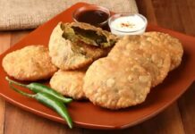 सर्दियों में घर पर बनाएं हलवाई जैसी बथुए की कचौड़ी, एक बार खाएंगे तो भूल नहीं पाएंगे Make these delicious bathua kachoris at home this winter, just like the ones from the sweet shop; you won't be able to forget the taste!