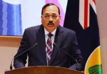 सुप्रीम कोर्ट में CJI का तीखा रुख, माता-पिता कौन तय करेंगे हम? SIR पर ऐसी याचिका बर्दाश्त नहीं The CJI's sharp stance in the Supreme Court: "We are the ones who decide who the parents are? Such a petition against Sir is unacceptable."