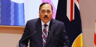 सुप्रीम कोर्ट में CJI का तीखा रुख, माता-पिता कौन तय करेंगे हम? SIR पर ऐसी याचिका बर्दाश्त नहीं The CJI's sharp stance in the Supreme Court: "We are the ones who decide who the parents are? Such a petition against Sir is unacceptable."