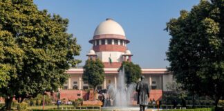 सुप्रीम कोर्ट का बड़ा फैसला, गोद लेने वाली हर मां को मिलेगा बराबर मातृत्व अवकाश