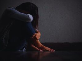 ग्रेटर नोएडा में 13वीं मंजिल से कूदकर एमबीए छात्रा ने दी जान, पुलिस ने शुरू की जांच MBA Student Commits Suicide by Jumping from 13th Floor in Greater Noida; Police Launch Investigation