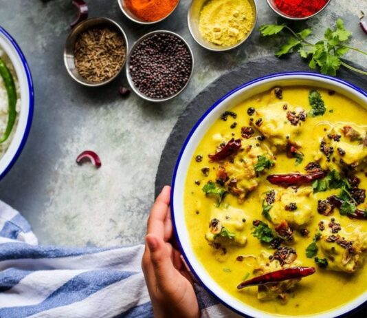 डाइजेशन के लिए फायदेमंद हैं दही की ये 2 टेस्टी डिश