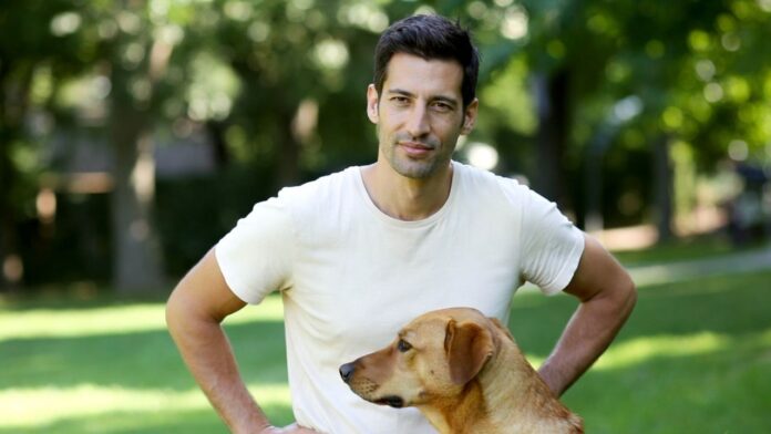 The Magic of Technology! ChatGPT Creates the World's First Personalized Cancer Vaccine for a Dog.