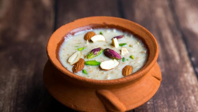 Double the Joy of Eid! Prepare Juicy Phirni at Home—Creamy and Royal in Taste—An Easy 7-Step Recipe.