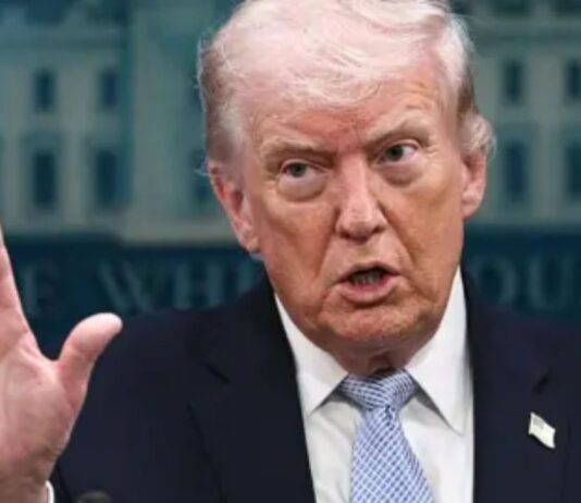 इस्लामाबाद वार्ता से पहले गरजे ट्रंप, बोले- हर कीमत पर खुलेगा होर्मुज