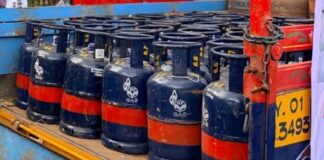 प्रवासी मजदूरों को सरकार की ओर से राहत, 5KG LPG सिलेंडर की उपलब्धता बढ़ाई गई
