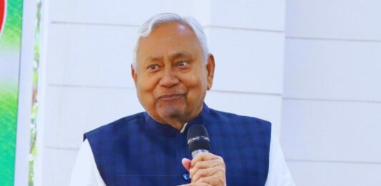 सीएम पद से नीतीश का इस्तीफा, NDA में BJP की बारी Nitish Resigns as CM; BJP's Turn in the NDA
