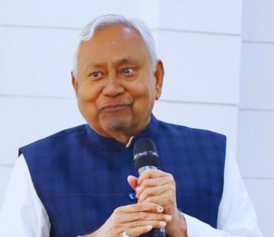 सीएम पद से नीतीश का इस्तीफा, NDA में BJP की बारी Nitish Resigns as CM; BJP's Turn in the NDA