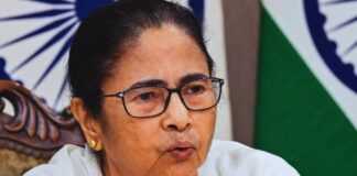 ‘बंगाल खत्म करने की साजिश’: ममता बनर्जी का BJP पर तीखा हमला, बोलीं- वोटर लिस्ट में हो रही हेराफेरी ‘Conspiracy to Destroy Bengal’: Mamata Banerjee Launches Sharp Attack on BJP, Alleges Manipulation of Voter Lists