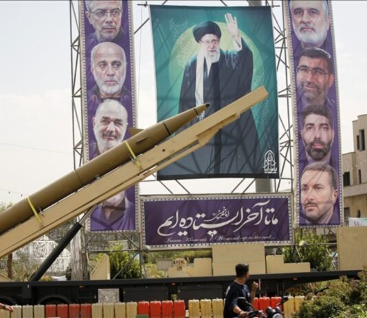 मिसाइल बंकर, ड्रोन नेटवर्क और जनता का समर्थन… ट्रंप की धमकी के बावजूद क्यों नहीं झुक रहा ईरान?