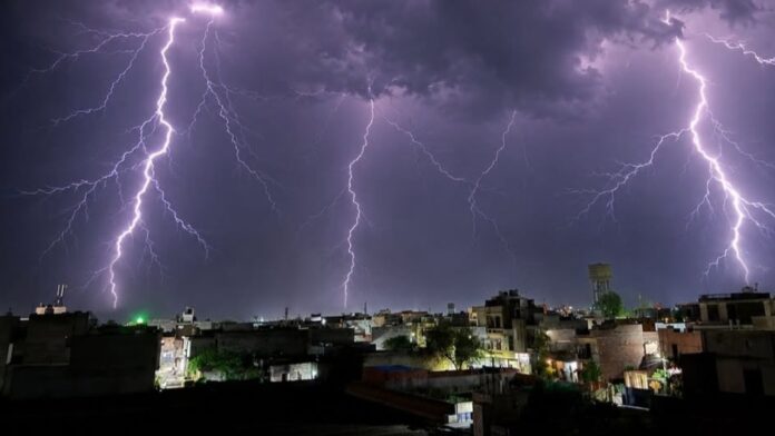 weather, 5 killed in lightning
