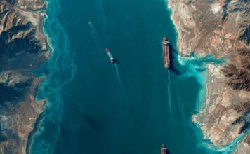 स्ट्रेट ऑफ होर्मुज बंद होने पर अरबों का तेल कैसे बेच रहा ईरान? Strait of Hormuz