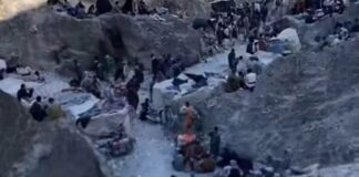 पाकिस्तान से अफगानिस्तान लौट रहा शरणार्थियों से भरा ट्रक दुर्घटनाग्रस्त, 18 लोगों की मौत Afghanistan news, Pakistan