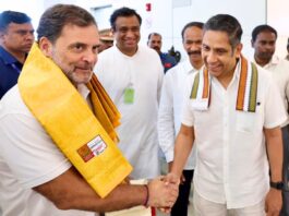 केरलम में कौन बनेगा मुख्यमंत्री? कांग्रेस में अभी भी मंथन जारी, ये तीन नाम सबसे आगे Who Will Become Chief Minister in Kerala