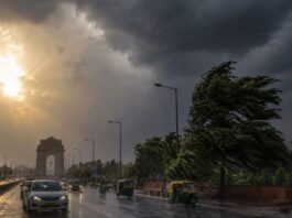 दिल्ली में आज मौसम का डबल अटैक, झुलसाती गर्मी के बीच बारिश और तूफानी हवाओं की हो सकती हैं एंट्री Delhi Weather
