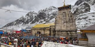 केदारनाथ में भक्तों का सैलाब, 12 लाख श्रद्धालुओं ने किए दर्शन