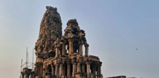 भूतों ने रातोरात बनाया मध्य प्रदेश में स्थित ये मंदिर, लेकिन क्यों छोड़ा अधूरा, जानें क्या है रहस्य? ghosts-built-kakanmath-temple-