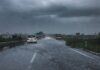 गाजीपुर के पास NH-24 पर जलभराव, दिल्ली-गाजियाबाद रूट पर सफर से पहले जान लें अपडेट Waterlogging on NH 24 near Ghazipur check updates before traveling on Delhi Ghaziabad route
