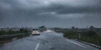 गाजीपुर के पास NH-24 पर जलभराव, दिल्ली-गाजियाबाद रूट पर सफर से पहले जान लें अपडेट Waterlogging on NH 24 near Ghazipur check updates before traveling on Delhi Ghaziabad route
