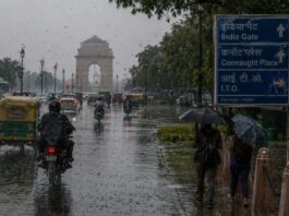 दिल्ली पर मेहरबान मॉनसून! तेज बारिश से मौसम हुआ सुहाना Delhi Monsoon Update 2026
