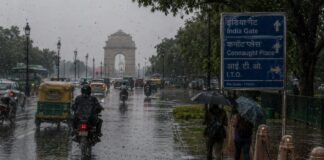दिल्ली पर मेहरबान मॉनसून! तेज बारिश से मौसम हुआ सुहाना Delhi Monsoon Update 2026