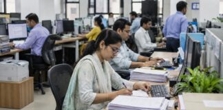 वर्क-फ्रॉम-होम पर ब्रेक! दिल्ली सरकार का बड़ा आदेश, अब दफ्तर में होगी हाजिरी Delhi government