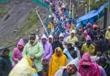 Amarnath Yatra 2026: बाबा बर्फानी के दर्शन को उमड़ी भक्तों की भीड़, 7 दिनों में डेढ़ लाख ने की यात्रा Amarnath Yatra