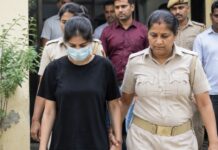 मां के कत्ल की आरोपी आयुषी को लेकर बड़ा दावा, रिश्तों पर उठे सवाल Jaipur murder case