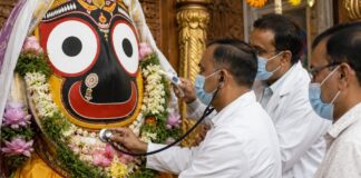 भगवान जगन्नाथ की डॉक्टर की तरह हुई जांच! वायरल वीडियो के पीछे क्या है धार्मिक मान्यता? Jagannath Rath Yatra 2026