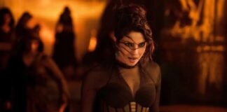 ‘वाराणसी’ से Priyanka Chopra का फर्स्ट लुक आया सामने, फैंस हुए एक्साइटेड Priyanka Chopra's first look from 'Varanasi' is out; a special gift received on her birthday.