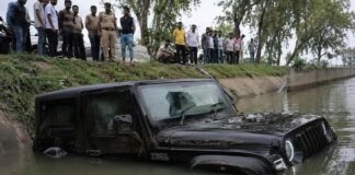 ग्रेटर नोएडा में नहर से बरामद हुई THAR, अंदर मिली महिला की लाश, पति और भाई के दावों में टकराव Body of married woman found in Thar vehicle in Greater Noida canal; husband claims accident, brother