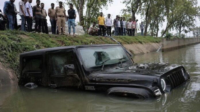 Body of married woman found in Thar vehicle in Greater Noida canal; husband claims accident, brother