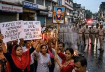 जमशेदपुर: पुलिस की गाड़ी से खींचकर युवक की चाकू से गोदकर हत्या, गुस्से में उबला शहर, CM हेमंत सोरेन का बड़ा एक्शन jharkhand-man-stabbed