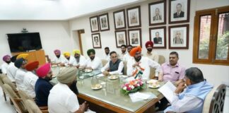 अजनाला को बाढ़ से बचाने की बड़ी पहल, AAP विधायक धालीवाल ने राज्यपाल से की मुलाकात AAP