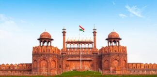 15 अगस्त पर दिल्ली का बदलेगा ट्रैफिक प्लान, लाल किले के आसपास कई रास्ते रहेंगे बंद Delhi Traffic Advisory for Independence Day 2026