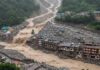 नेपाल में आई बाढ़ का दर्दनाक असर, भारत की नदियों में बहकर आ रहीं लाशें Nepal flood bodies flowing into India rivers shocking images
