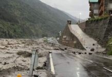 नेपाल में एक और झील फटने से बिहार में बढ़ी टेंशन, वाल्मीकिनगर से कोसी तक हाई अलर्ट जारी Bihar Flood Alert